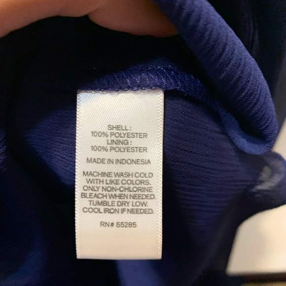 Express Ruffle Top - Picture 2 of 4